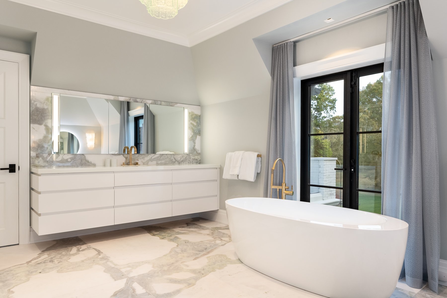 Custom Vanity with Soaking Tub