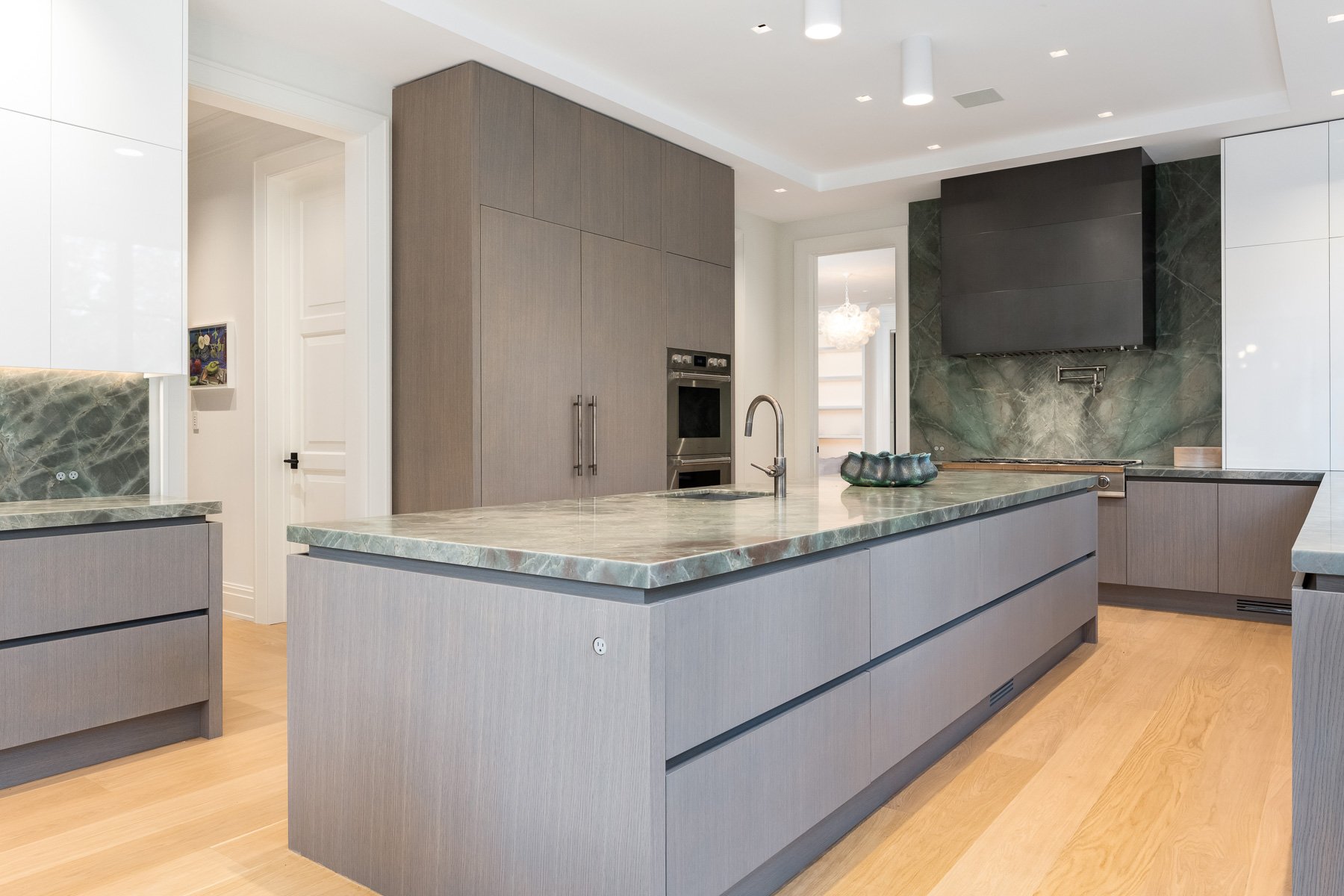 Custom Kitchen Cabinetry